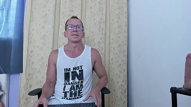 Snapshot of _axelking_ chatting on March 26, 2026, 11:41 am axelking online show from March 26, 2026, 11:41 am