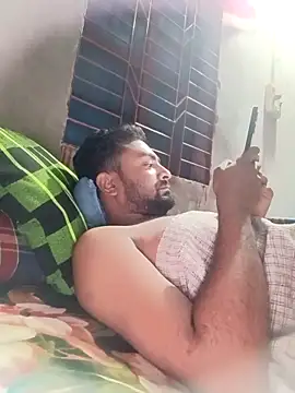 mfrboss1 online show from October 3, 2025, 11:50 pm