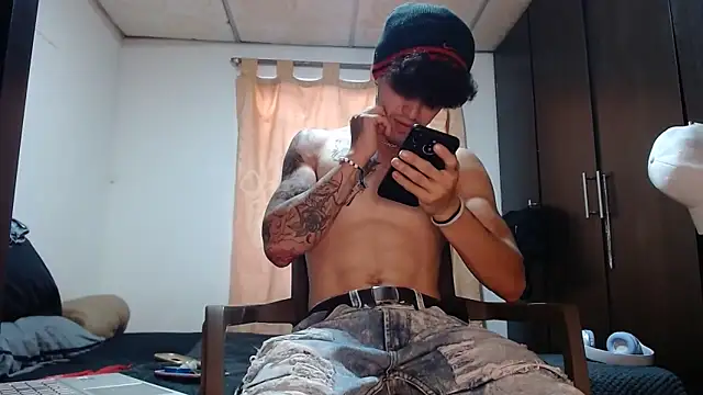 Snapshot of imsammytop chatting on February 16, 2026, 12:48 pm imsammytop online show from February 16, 2026, 12:48 pm