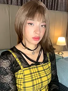 alahia hank online show from November 26, 2025, 6:08 pm