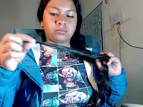 Snapshot of Agatha_milk24 chatting on October 9, 2025, 5:52 am Agatha milk24 online show from October 9, 2025, 5:52 am