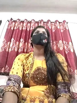 Queen-Any online show from October 25, 2025, 3:56 pm