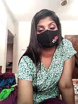 Queen-Any online show from October 8, 2025, 11:12 am