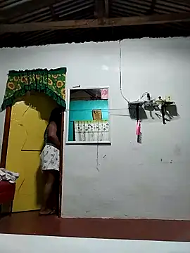 Snapshot of shyhotpinay_32 chatting on November 26, 2025, 6:19 pm shyhotpinay 32 online show from November 26, 2025, 6:19 pm