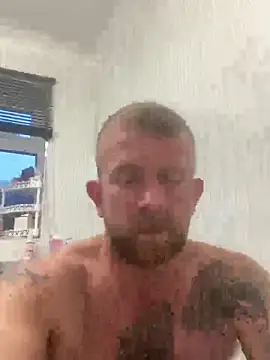 Snapshot of MrandMrsG25xx chatting on February 26, 2026, 5:24 pm MrandMrsG25xx online show from February 26, 2026, 5:24 pm