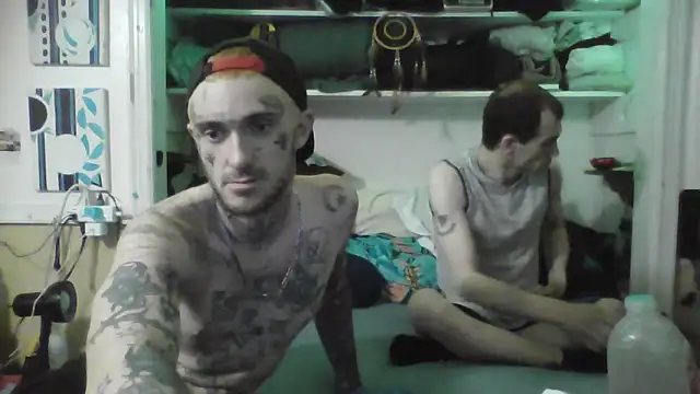 Snapshot of SWAGGDaddy93 chatting on March 5, 2026, 10:01 am SWAGGDaddy93 online show from March 5, 2026, 10:01 am