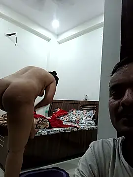 Snapshot of Couple_hardfucking chatting on October 26, 2025, 9:42 am Couple hardfucking online show from October 26, 2025, 9:42 am