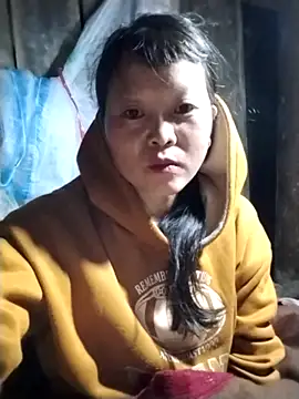 Snapshot of sumaybae chatting on December 1, 2025, 5:14 pm sumaybae online show from December 1, 2025, 5:14 pm