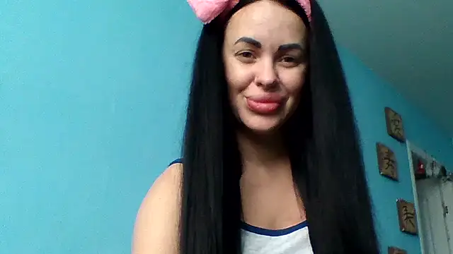 Snapshot of Stefaniyaxq chatting on October 6, 2025, 8:04 am Stefaniyaxq online show from October 6, 2025, 8:04 am