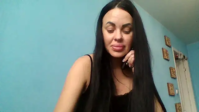 Snapshot of Stefaniyaxq chatting on October 4, 2025, 12:17 pm Stefaniyaxq online show from October 4, 2025, 12:17 pm