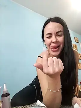 Snapshot of Stefaniyaxq chatting on October 24, 2025, 9:08 am Stefaniyaxq online show from October 24, 2025, 9:08 am