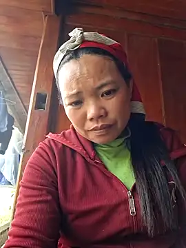 Snapshot of miomio-12 chatting on March 24, 2026, 5:18 am miomio-12 online show from March 24, 2026, 5:18 am