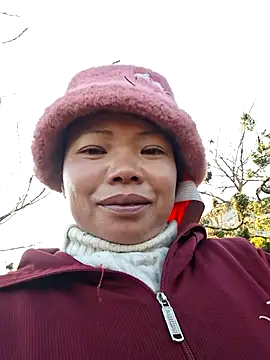 miomio-12 online show from November 26, 2025, 12:32 am