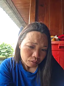 Snapshot of miomio-12 chatting on April 4, 2026, 5:14 am miomio-12 online show from April 4, 2026, 5:14 am