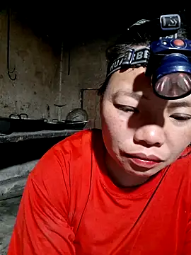 Snapshot of miomio-12 chatting on March 28, 2026, 1:45 pm miomio-12 online show from March 28, 2026, 1:45 pm