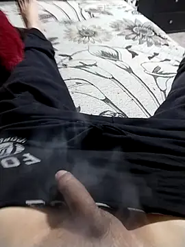 veintitres23 online show from December 4, 2025, 7:40 am