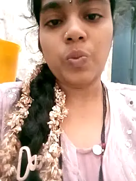 lasyalovely123456 online show from October 6, 2025, 12:39 pm