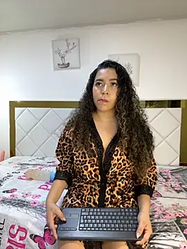 Snapshot of miss_ashley1_ chatting on October 17, 2025, 11:34 am miss ashley1 online show from October 17, 2025, 11:34 am