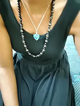 Chennai-couples online show from November 4, 2025, 5:28 pm