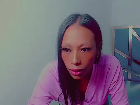 Snapshot of monserrath_bitch_naughty chatting on October 29, 2025, 4:11 am monserrath bitch naughty online show from October 29, 2025, 4:11 am