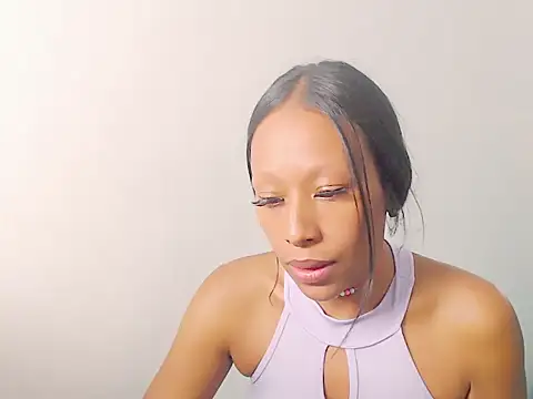 Snapshot of monserrath_bitch_naughty chatting on October 18, 2025, 2:57 am monserrath bitch naughty online show from October 18, 2025, 2:57 am