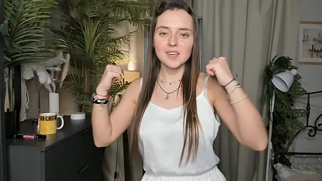 Snapshot of ThelmaJusto chatting on October 27, 2025, 3:46 pm ThelmaJusto online show from October 27, 2025, 3:46 pm