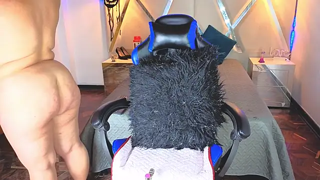 Snapshot of Anastasiaxxx69 chatting on November 1, 2025, 6:13 pm Anastasiaxxx69 online show from November 1, 2025, 6:13 pm