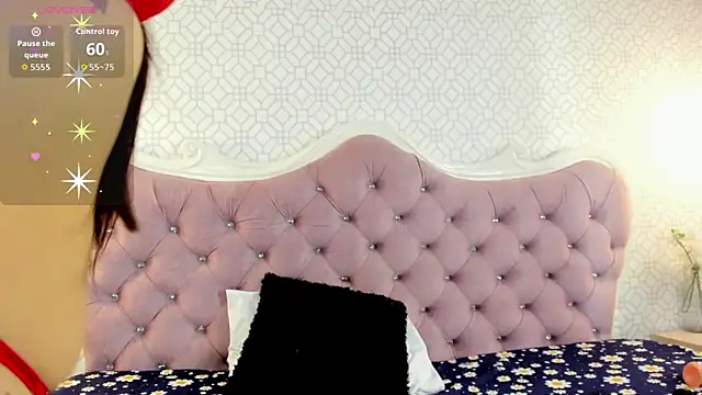 MarcelaCortes online show from May 22, 2026, 10:08 pm