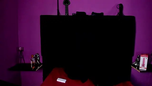 Snapshot of SabbathSinclair chatting on November 28, 2025, 11:43 am SabbathSinclair online show from November 28, 2025, 11:43 am