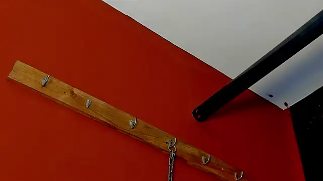 Snapshot of SabbathSinclair chatting on October 8, 2025, 3:35 pm SabbathSinclair online show from October 8, 2025, 3:35 pm