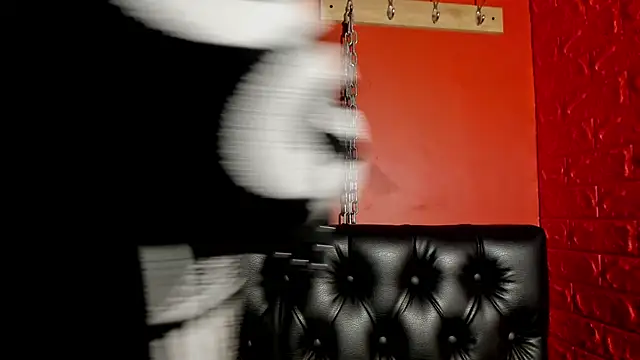 Snapshot of SabbathSinclair chatting on October 24, 2025, 11:42 am SabbathSinclair online show from October 24, 2025, 11:42 am