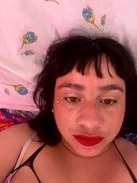 Snapshot of gatitaplop chatting on December 3, 2025, 3:00 pm gatitaplop online show from December 3, 2025, 3:00 pm