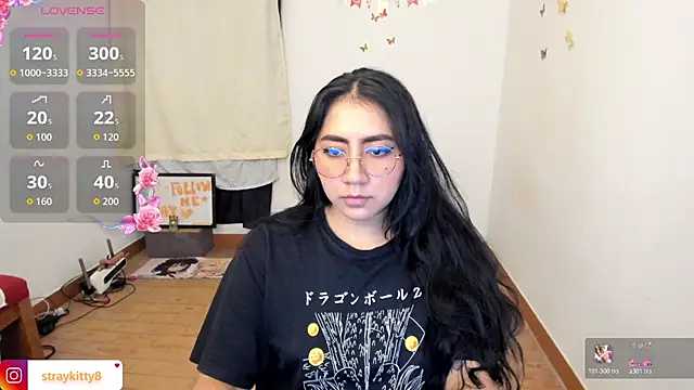 LoveLyy- online show from March 14, 2026, 11:33 pm