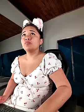 KarinaSanchezz online show from October 10, 2025, 7:53 am