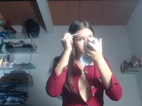 Snapshot of Saraa_loove chatting on October 20, 2025, 1:33 pm Saraa loove online show from October 20, 2025, 1:33 pm