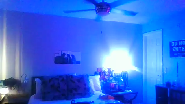 Snapshot of nvthvn555 chatting on October 18, 2025, 11:29 pm nvthvn555 online show from October 18, 2025, 11:29 pm