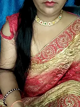 Snapshot of Rashmi_011 chatting on May 15, 2026, 11:25 pm Rashmi 011 online show from May 15, 2026, 11:25 pm