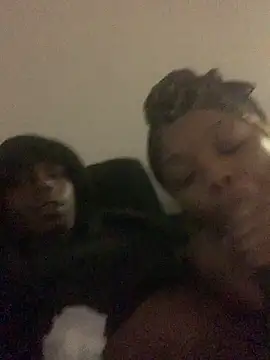 Snapshot of spadesxl chatting on December 18, 2025, 5:34 am spadesxl online show from December 18, 2025, 5:34 am