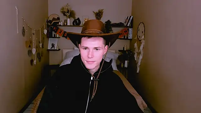 Hector Spector online show from October 30, 2025, 10:46 am