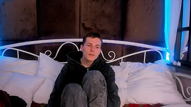 Hector Spector online show from November 20, 2025, 8:59 am