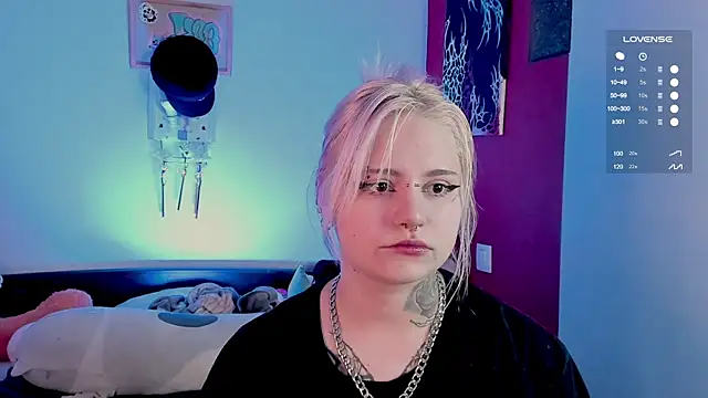 Snapshot of bixxxiz chatting on October 17, 2025, 9:23 am bixxxiz online show from October 17, 2025, 9:23 am