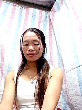 Snapshot of chieu_xinh chatting on October 21, 2025, 12:48 pm chieu xinh online show from October 21, 2025, 12:48 pm