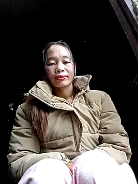 Snapshot of chieu_xinh chatting on October 8, 2025, 2:02 am chieu xinh online show from October 8, 2025, 2:02 am