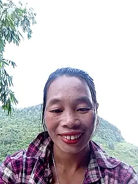 Snapshot of chieu_xinh chatting on October 10, 2025, 8:26 am chieu xinh online show from October 10, 2025, 8:26 am