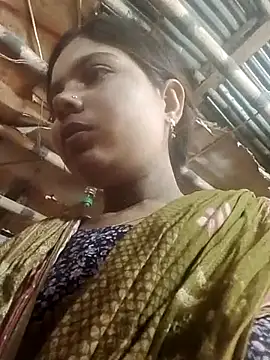 Snapshot of ayesha0001122 chatting on October 18, 2025, 4:14 am ayesha0001122 online show from October 18, 2025, 4:14 am