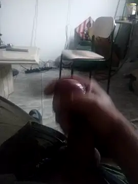 Jamasssss online show from December 17, 2025, 9:36 am