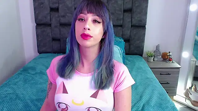 Allisonpetite1 online show from October 12, 2025, 7:37 pm