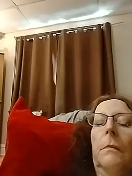 Snapshot of Spicylady1234 chatting on June 2, 2026, 7:36 pm Spicylady1234 online show from June 2, 2026, 7:36 pm
