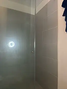 sukulaurens online show from April 30, 2026, 3:13 am