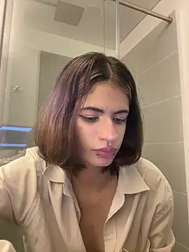 Snapshot of sukulaurens chatting on October 16, 2025, 3:59 am sukulaurens online show from October 16, 2025, 3:59 am